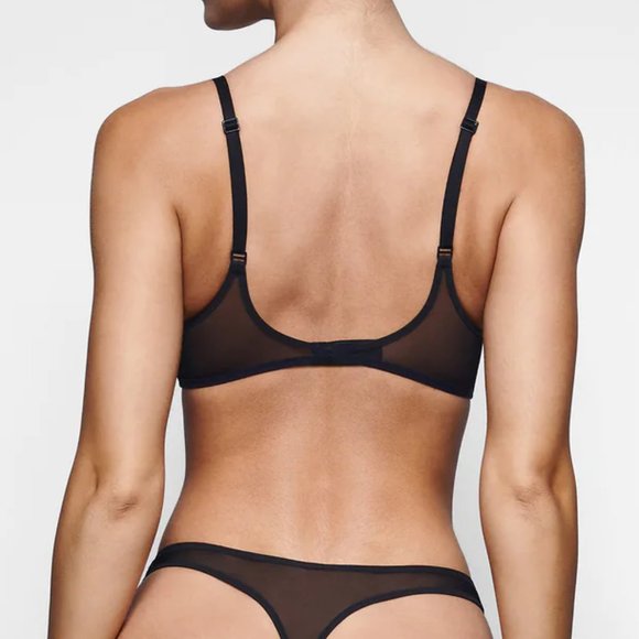 SKIMS Ultra Fine Mesh UNDERWIRE SCOOP BRA - Picture 3 of 3